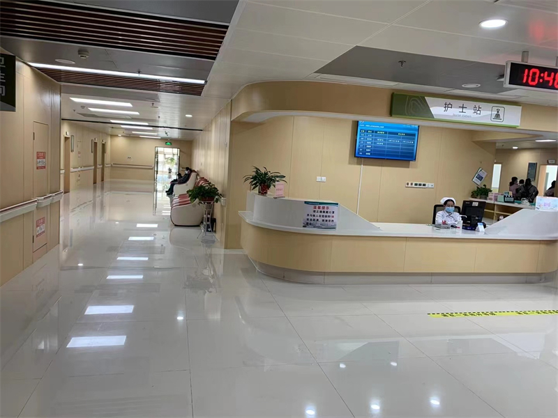 為什么冰火板被醫(yī)院廣泛使用？